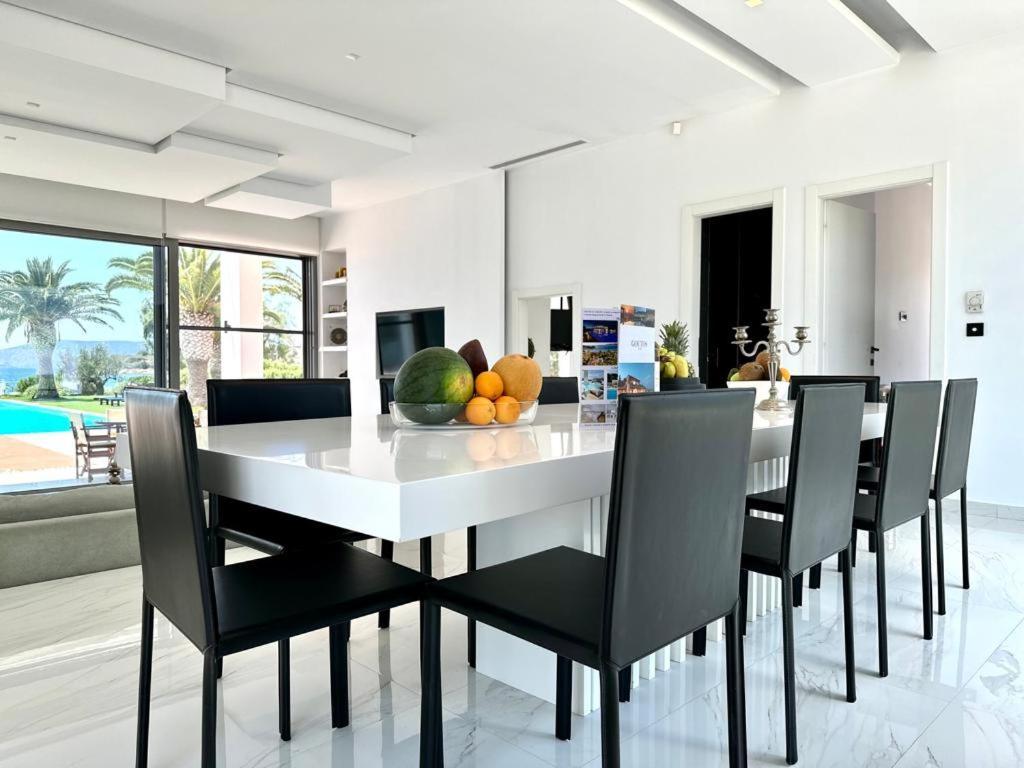 Leblanc Luxurious Beachfront Villa, Gcollectiongr Ermioni Luaran gambar