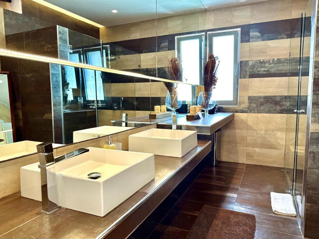 Leblanc Luxurious Beachfront Villa, Gcollectiongr Ermioni Luaran gambar