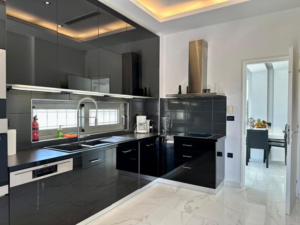 Leblanc Luxurious Beachfront Villa, Gcollectiongr Ermioni Luaran gambar