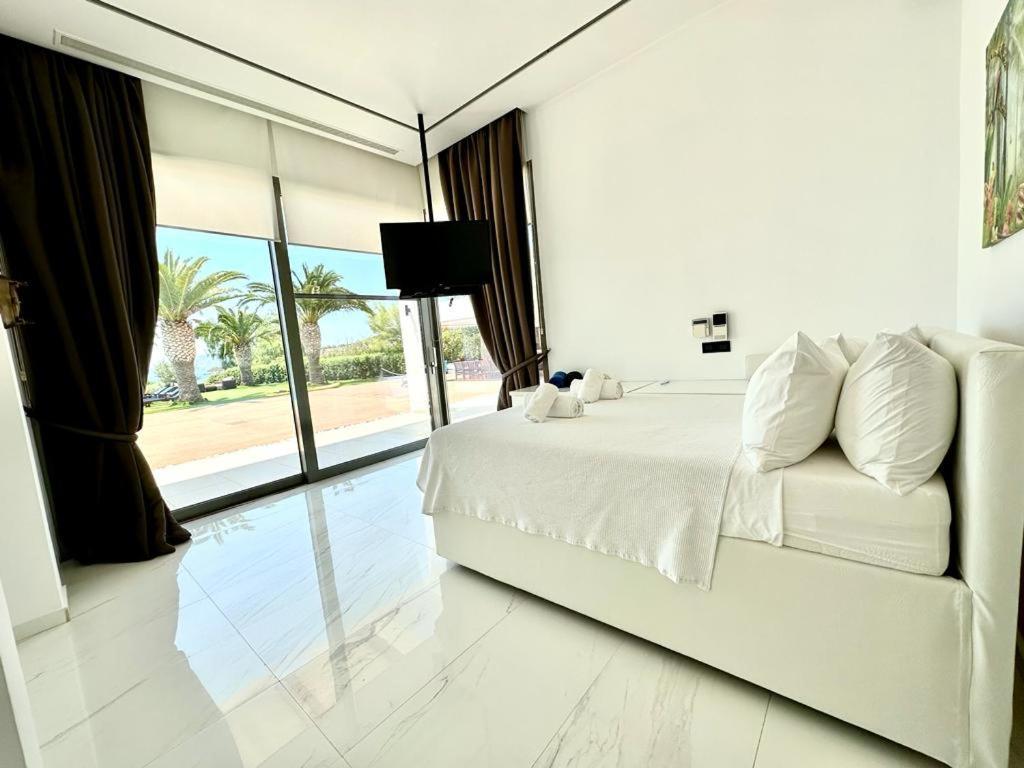 Leblanc Luxurious Beachfront Villa, Gcollectiongr Ermioni Luaran gambar