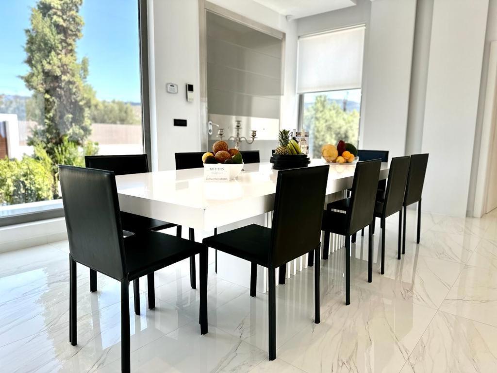 Leblanc Luxurious Beachfront Villa, Gcollectiongr Ermioni Luaran gambar